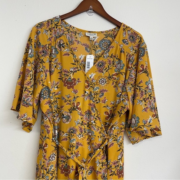 Studio B Dress by Bobeau Angel‎ Sleeve Wrap Womens 2X Yellow  Floral Hi-Lo Hem - Picture 2 of 14